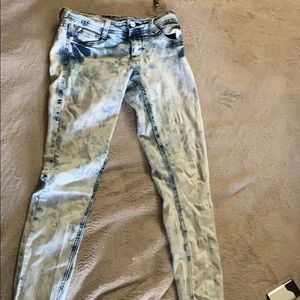 Women’s jeans